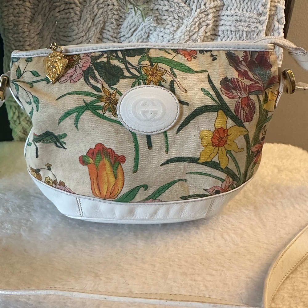 1970’s/1980’s Gucci Flora Crossbody Purse - Picture 9 of 15